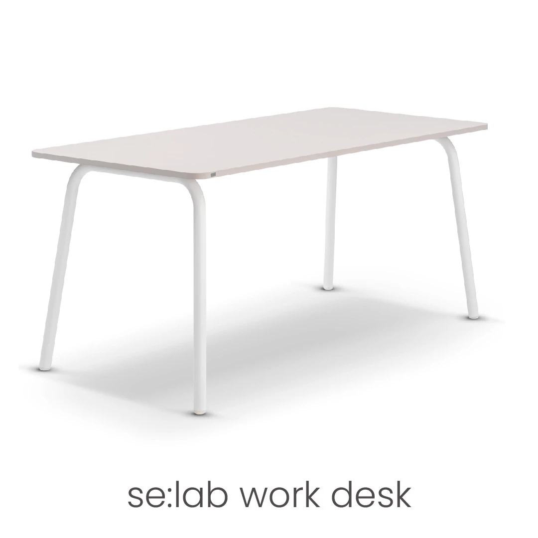 se:lab work desk 1